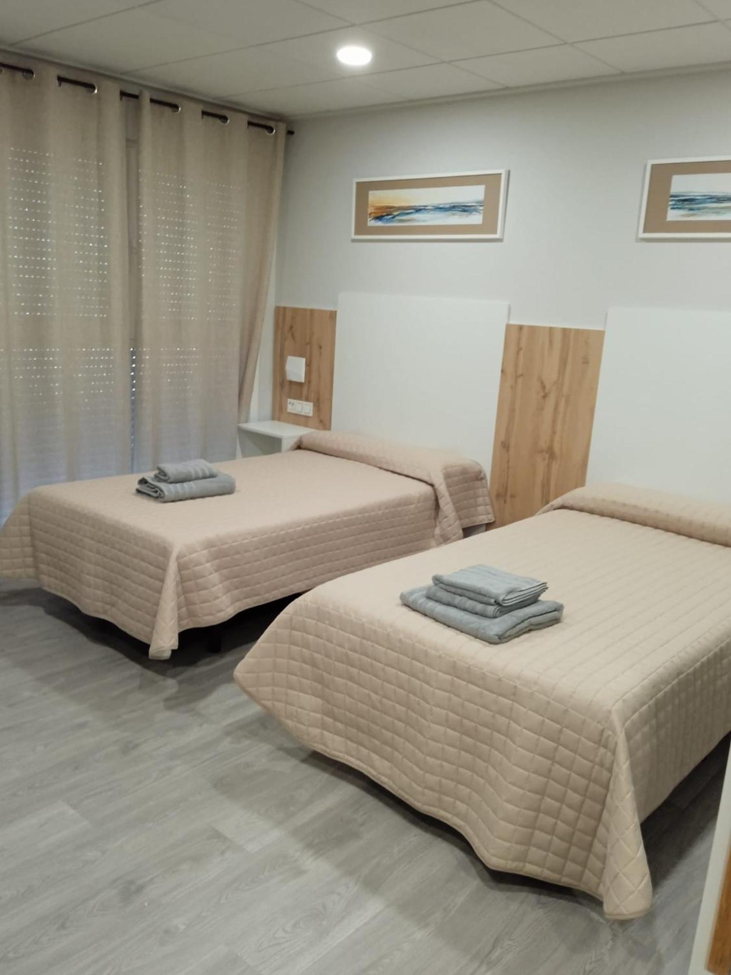 Hostal La Morenica วิเยนา ภายนอก รูปภาพ